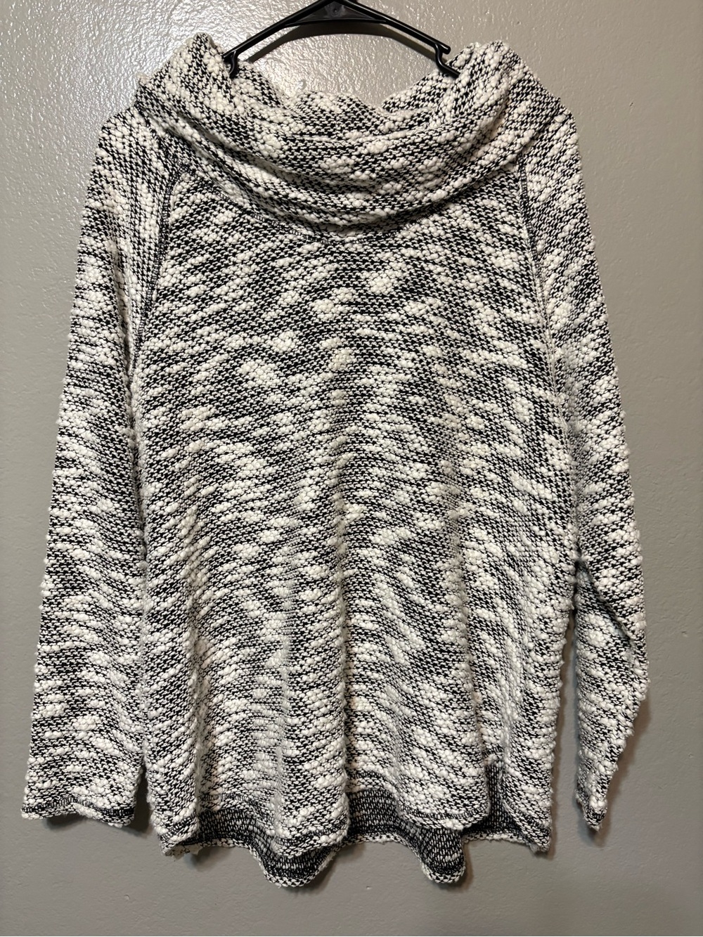 Women’s Ruby Rd. Black & White Marled Cowl Neck Sweater - Size XL